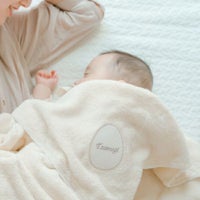 赤ちゃんをやさしく包みこむ名入れベビータオルケット｜出産祝いにぴったりな安心の贈りもの